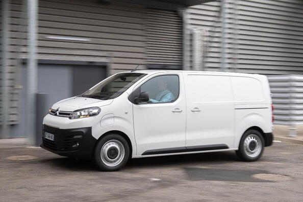Citroen e-Jumpy: elektriskā furgona apskats Foto 2