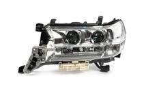 Toyota Land Cruiser 200 2007–2021 Priekšējais kreisais lukturis 2016+ (Oriģināls) foto 1
