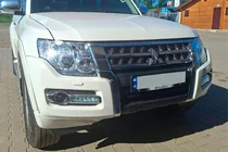 Mitsubishi Pajero Wagon IV 2006–2021 OEM priekšējie lukturi (2 gab.) foto 1