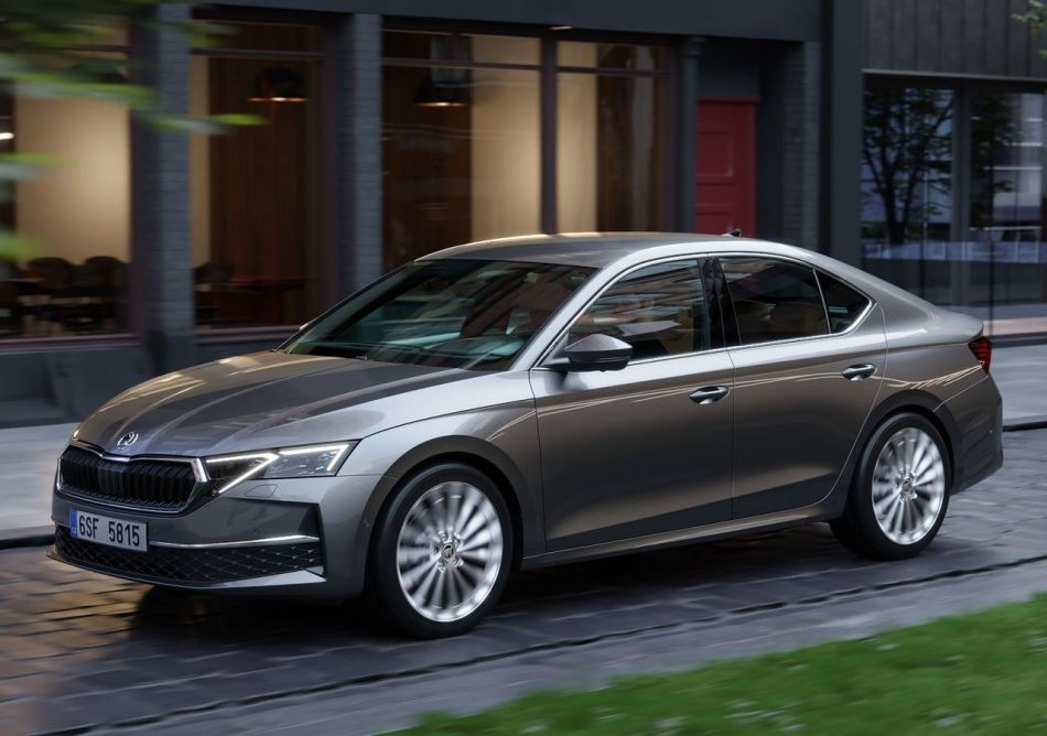 Skoda Octavia 2024: atjaunināts ceturtās paaudzes liftbeks