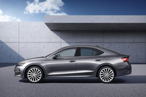 Skoda Octavia 2024: atjaunināts ceturtās paaudzes liftbeks Foto 4