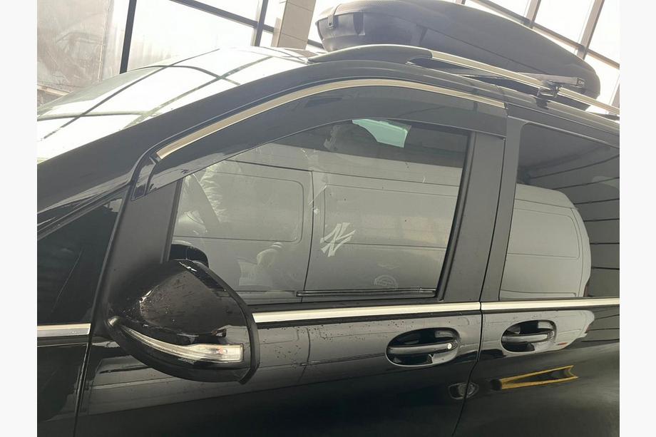 Mercedes Vito/V klase W447 2014– Logu vēja deflektori ar hromētu līsti (2 gab., Niken Future) Image
