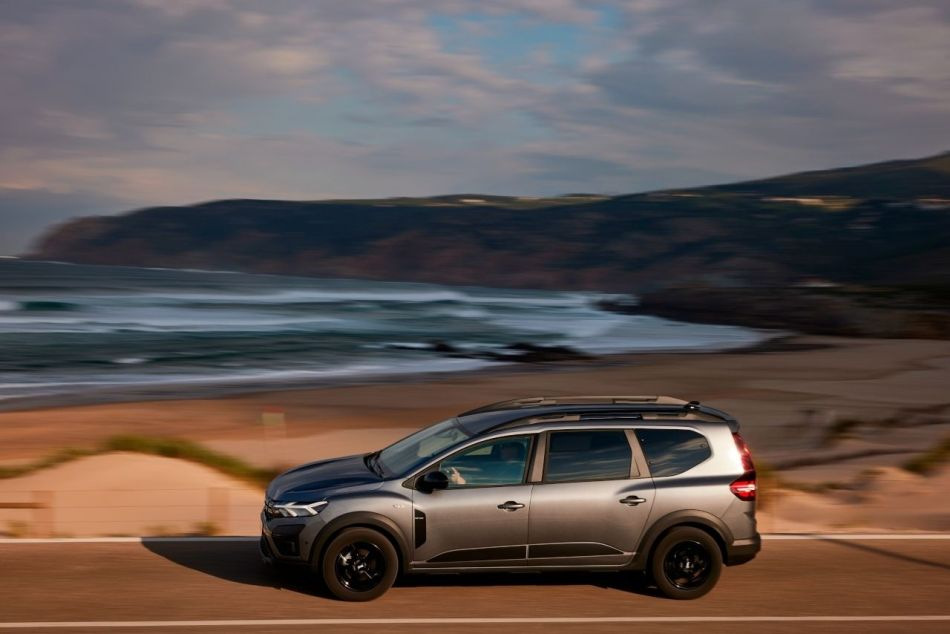 Dacia Jogger: atjauninātā kompaktvena apskats