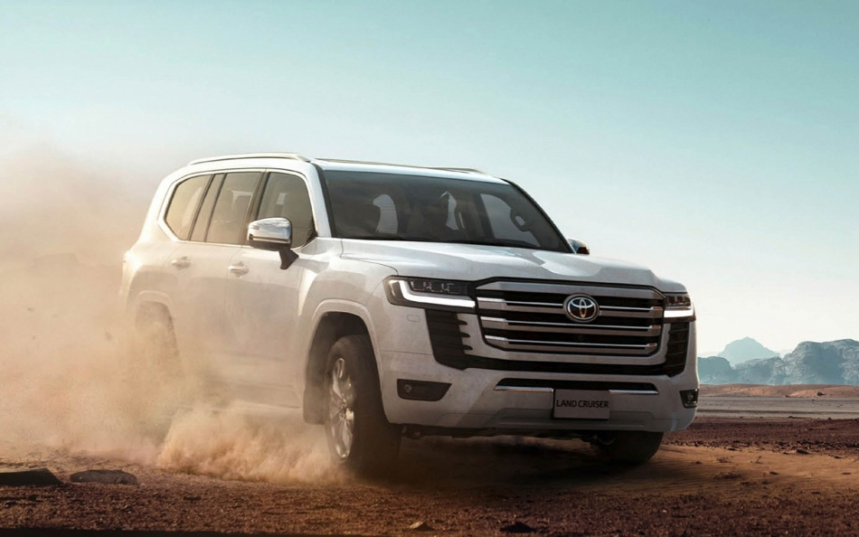 Toyota Land Cruiser 300: leģendārā apvidus auto apskats