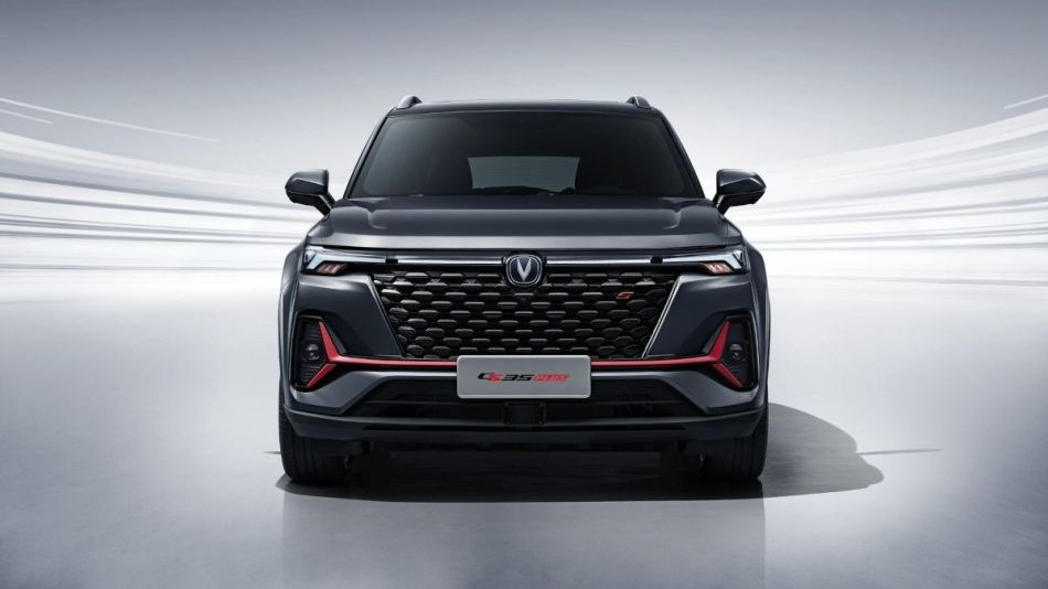 Changan CS35 Plus: atjaunināts kompaktais krosovers