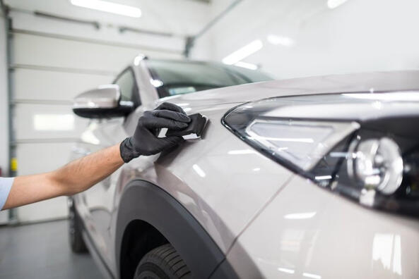 Top 5 līdzekļi automašīnas virsbūves aizsardzībai