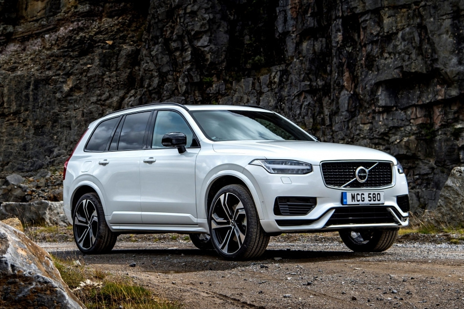 Volvo XC90: atjauninātā otrās paaudzes apvidnieka apskats
