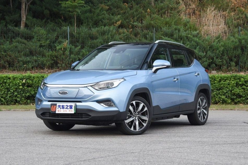 JAC iEVS4: elektriskā kompaktā krosovera apskats