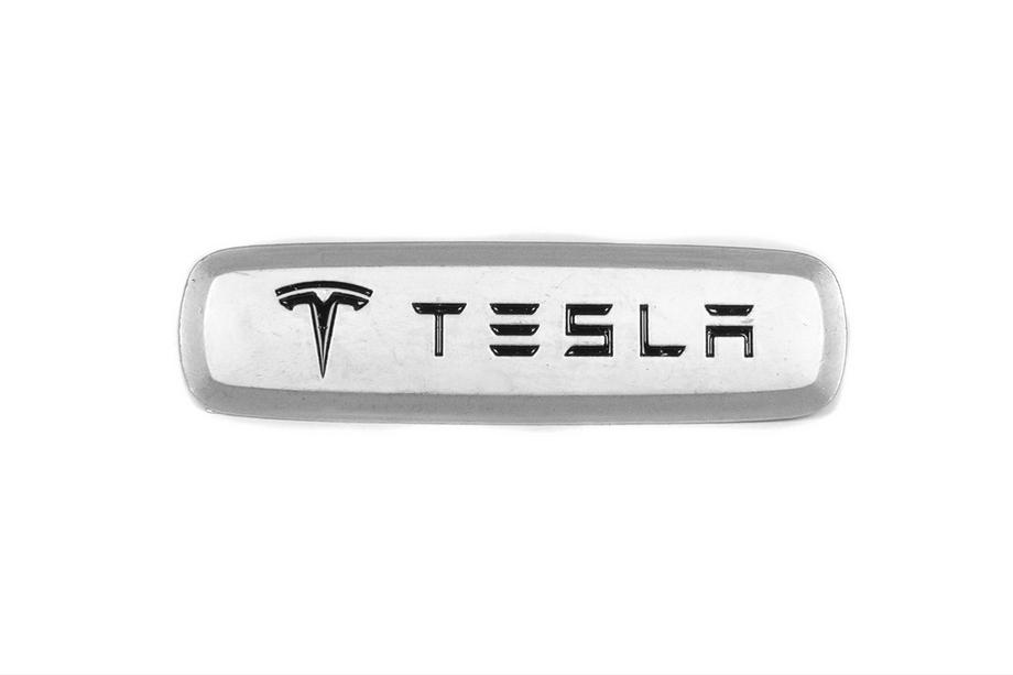 Tesla Alumīnija emblēma auto paklājiņiem (1 gab.) Image