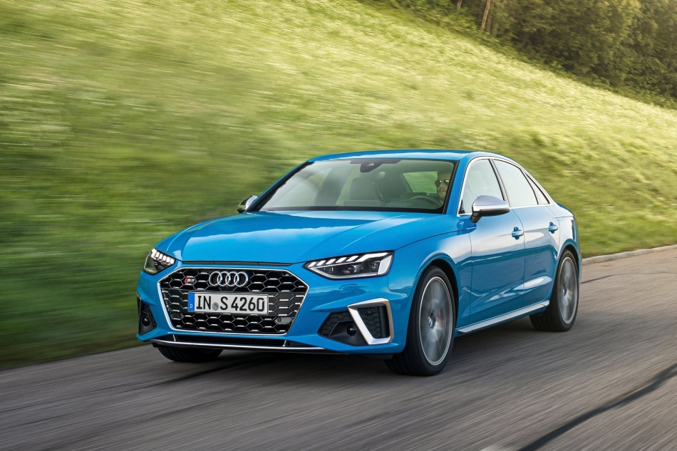 Audi S4 piektās paaudzes sporta sedana apskats
