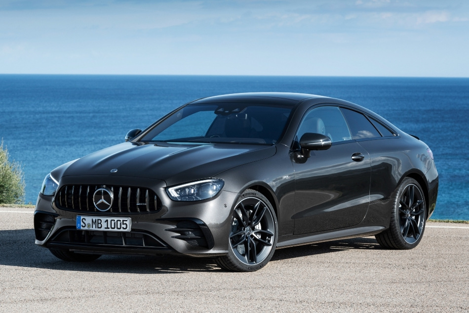 Mercedes-Benz E-Class Coupe (C238): vācu premium kupejas apskats