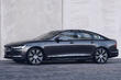 Atjaunotā premium sedana Volvo S90 apskats foto 1
