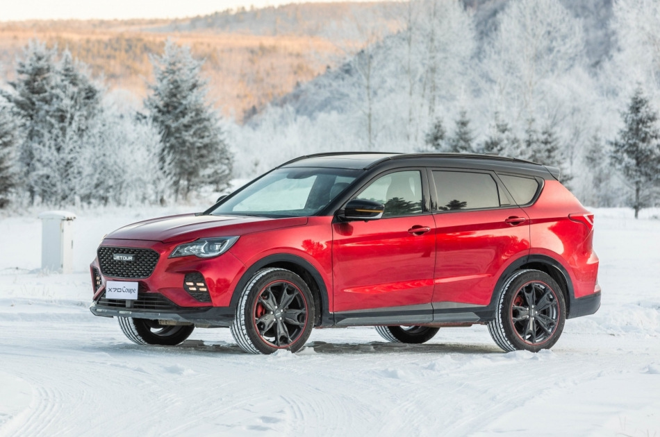 Jetour X70 Coupe: stilīgs krosovers ar ambīcijām