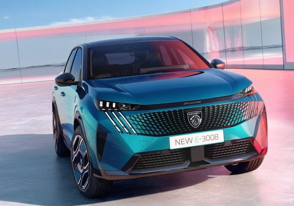 Peugeot e-308 apskats: elektroauto ar nobraukumu līdz 700 km