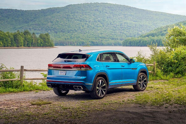 Volkswagen Atlas Cross Sport: atjaunots dizains, jauns dzinējs un uzsvars uz tehnoloģijām Foto 4