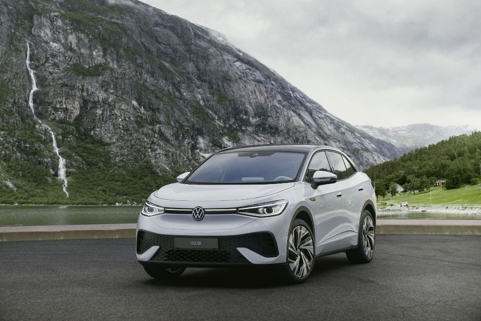 Volkswagen ID.5: elektriskā krosoverkupejas apskats