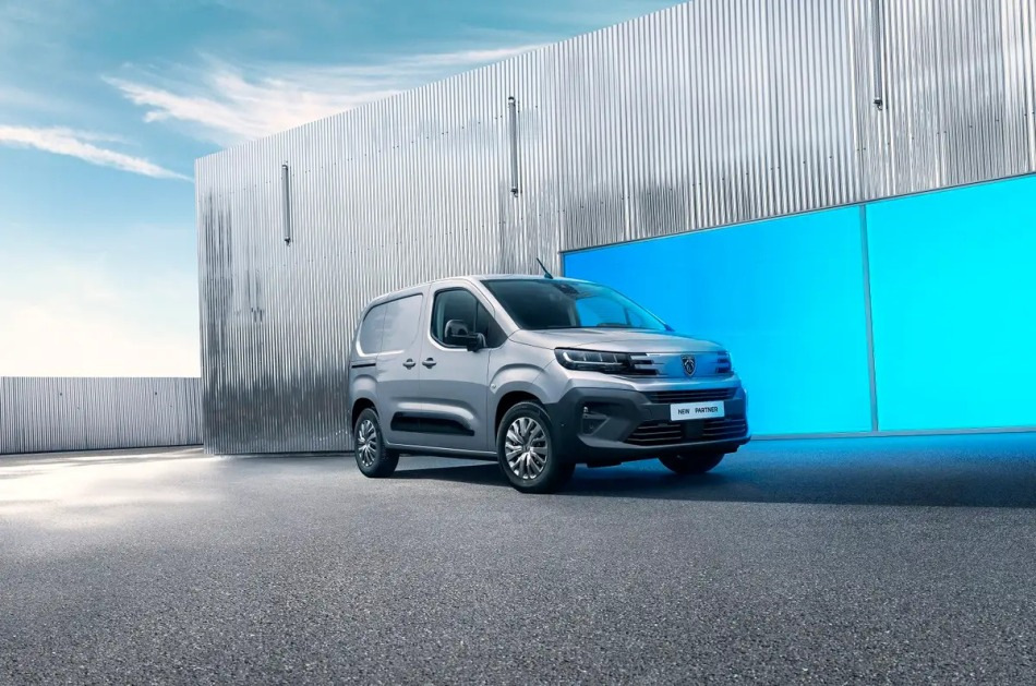 Apskats: atjauninātais Peugeot Partner 2024 furgons