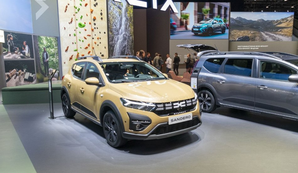Dacia Sandero Stepway: atjaunots budžeta krosoverhečbeks