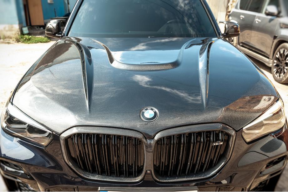 BMW X5 G05 2019–2026 Oglekļa šķiedras motora pārsegs V1 (G05/F95) Foto 2