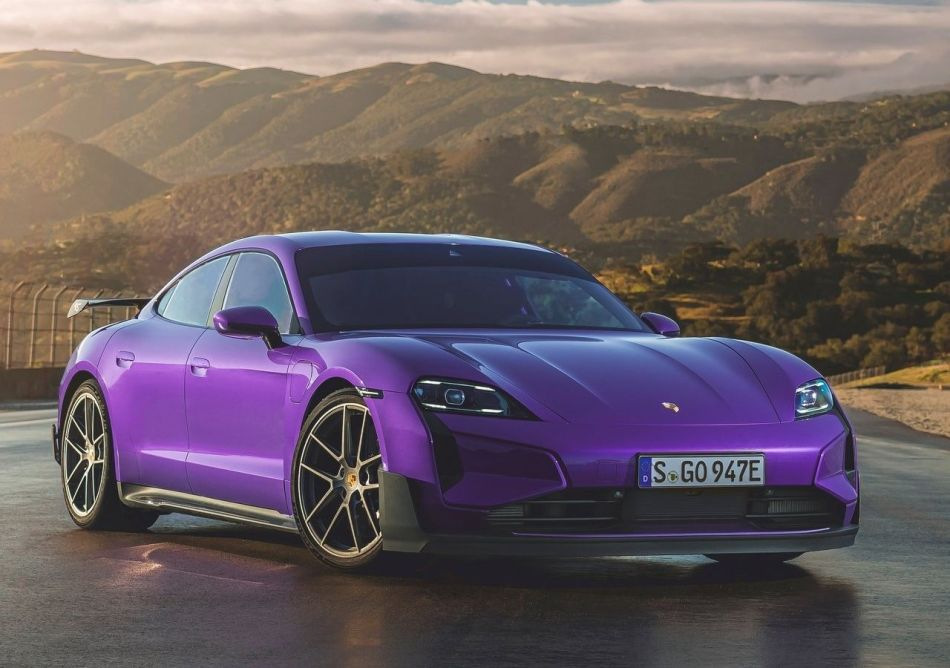 Atjaunināts Porsche Taycan 2024: ātrs, tālas gaitas un vēl pilnīgāks