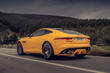 Apskats: atjauninātais Jaguar F-Type Coupe kupeja foto 4
