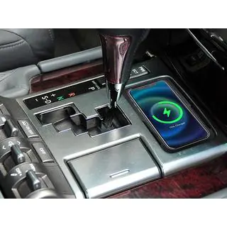 Bezvadu telefona uzlādes komplekts (2007-2015) Lexus LX570/450d 2008–2022 foto 2