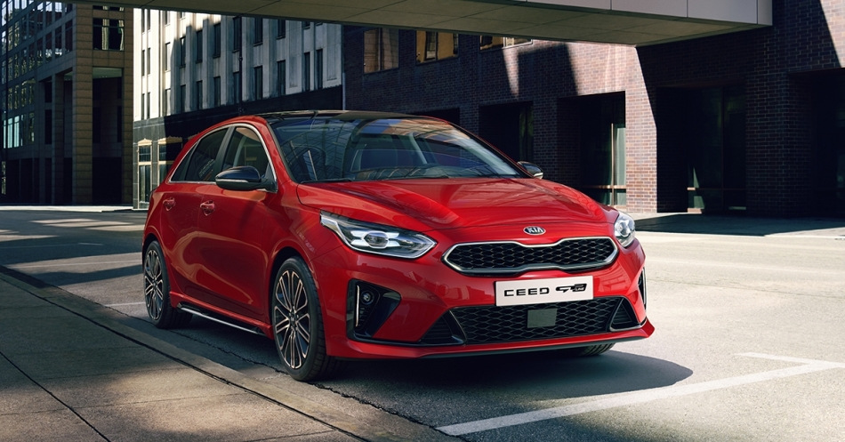 KIA Ceed GT: atjaunināts hothečbeks braukšanas entuziastiem