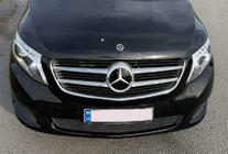 Mercedes Vito/V klase W447 2014– Priekšējā emblēma zem stikla, hromēta apmale A2048806406 foto 2