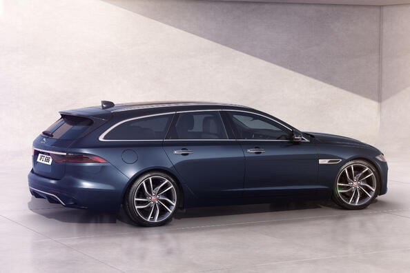 Jaguar XF Sportbrake apskats: britu universālis pēc modernizācijas
