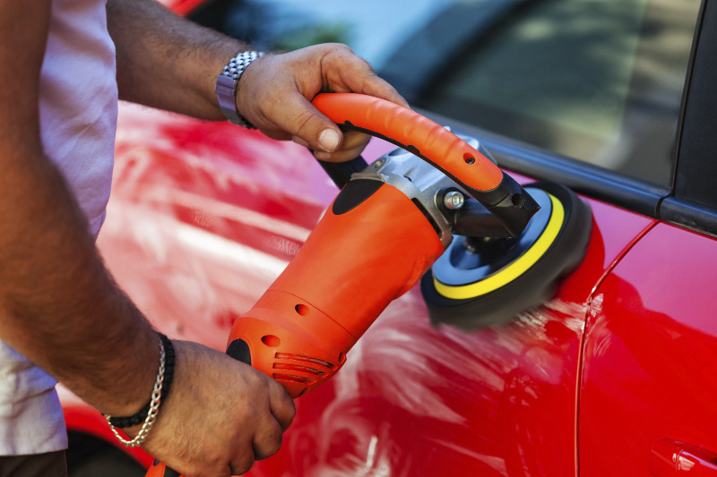 8 auto virsbūves pulēšanas kļūdas: spīdums bez skrāpējumiem