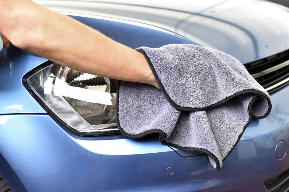 Cik reižu var pulēt automašīnas priekšējos lukturus?