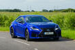 Pārskats par “uzlādēto” sporta kupeju Lexus RC F foto 1