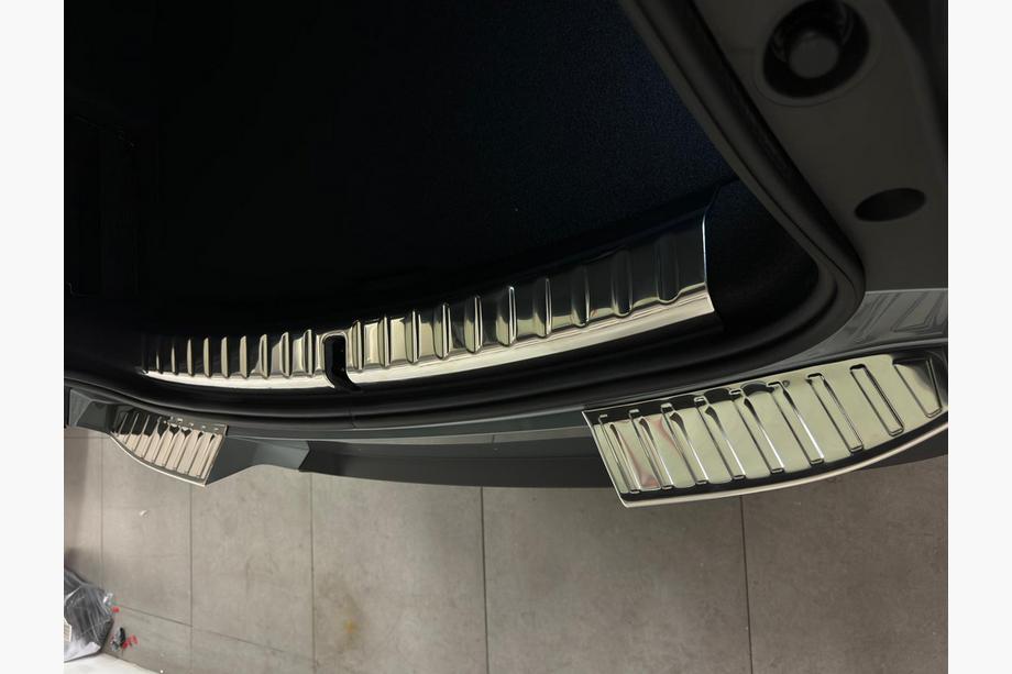 Mini Countryman U25 2023– Aizmugurējā bufera aizsarguzlika Carmos (U25, nerūsējošais tērauds) Image