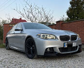 BMW 5. sērija F10/F11 2010–2016 Priekšējā bampera lūpa DPT Lip V-1 (M-Performance, spīdīgi melna) foto 1