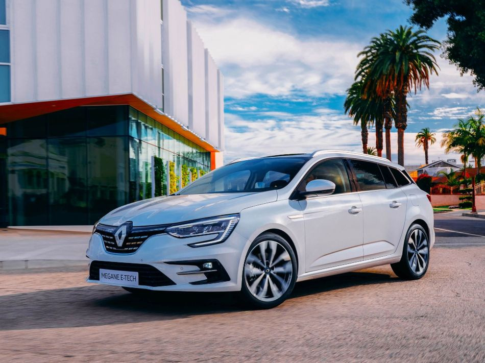 Renault Megane Estate: atjaunināts universālis aktīvai dzīvei