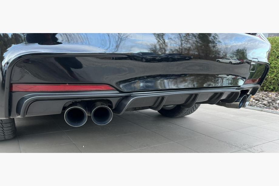 BMW 3. sērija F30/F31 2012–2019 Aizmugurējais difuzors DPT V-3 (M Performance, melns spīdīgs) Image