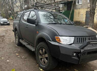 Mitsubishi L200 2015–2024 Dakar V2 sānu pakāpieni ar LED (2019+, 2 gab., metāls) foto 3