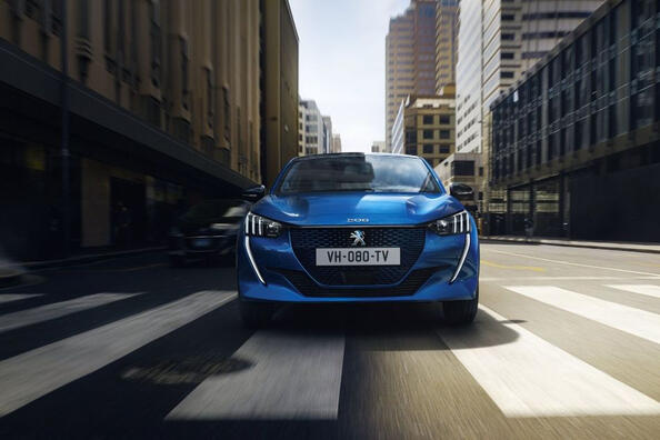 Peugeot e-208 hečbeka elektriskās versijas apskats