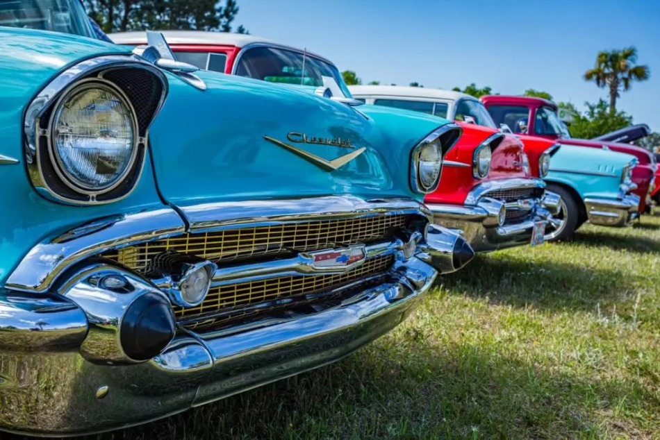 Kā sagatavot retro automobili izstādei