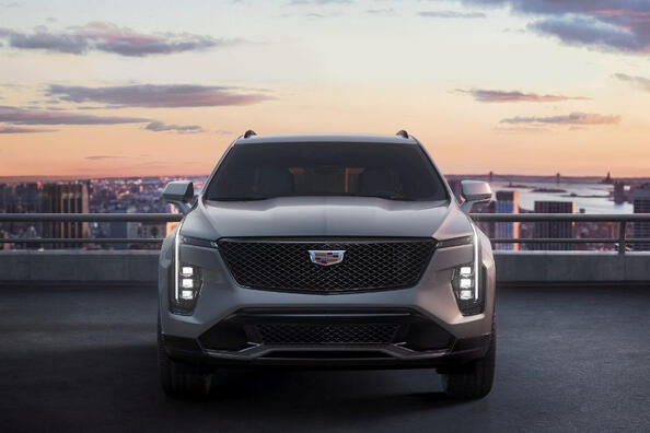 Cadillac XT4 2024 apskats: stilīgs atjauninājums