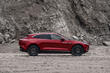 Aston Martin DBX britu sporta krosovera apskats foto 2