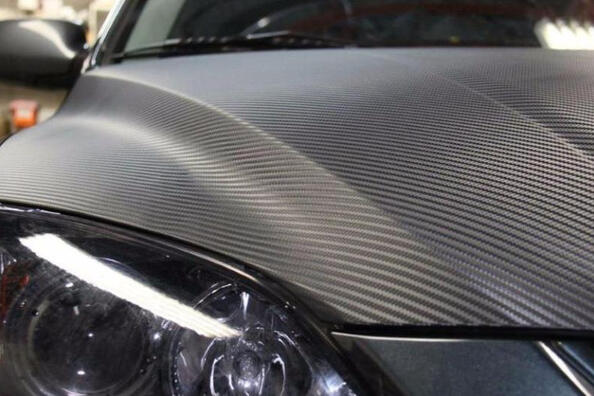 Karbona plēves noņemšana no auto pašam: praktiski padomi Foto 1