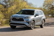 Toyota Highlander IV paaudzes apskats: uzticams gimenas krosovers foto 1