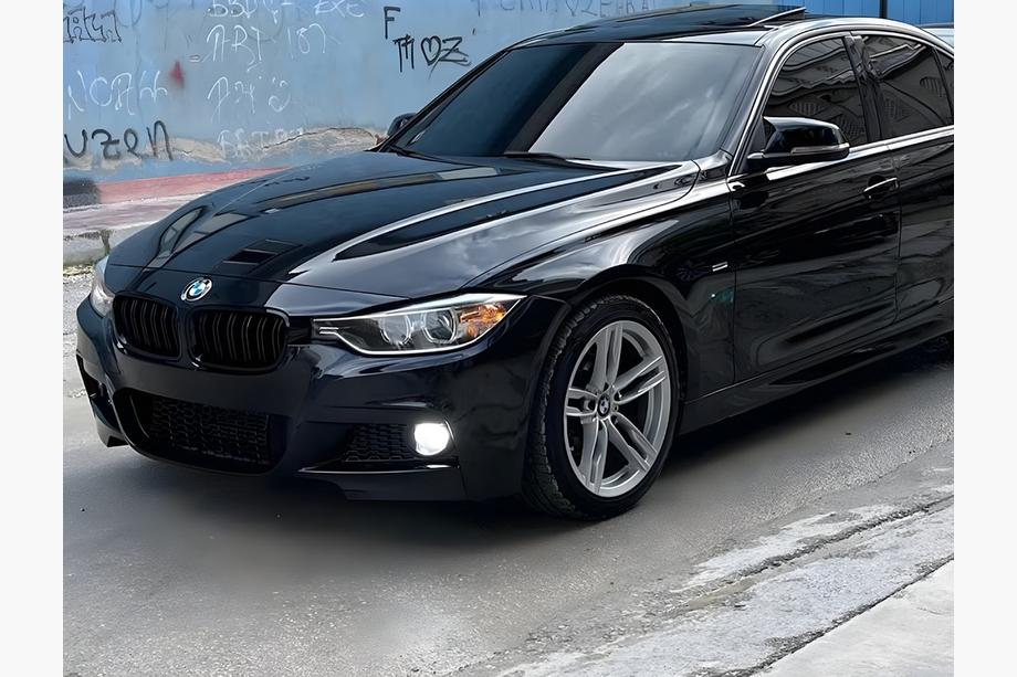 BMW 3. sērija F30/F31 2012–2019 Spoguļu vāciņi M-Look (ar fiksatoriem, 2 gab.) Foto 2
