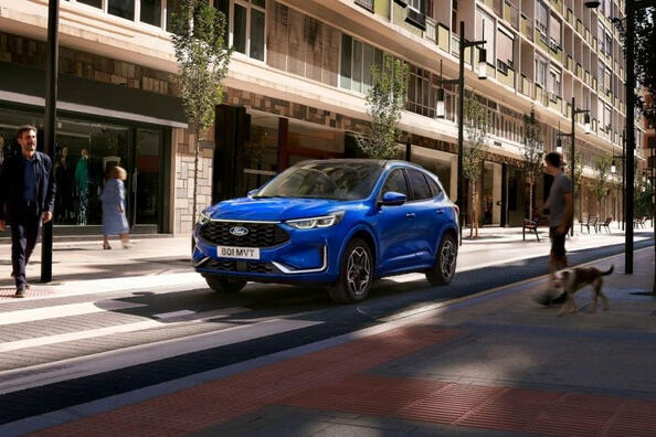 Ford Kuga 2024: atjaunināts krosovers ar jaunām iespējām
