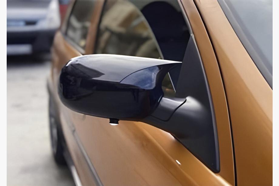Opel Corsa C 2000–2006 Spoguļu vāciņi BMW-Style (2 gab.) Image