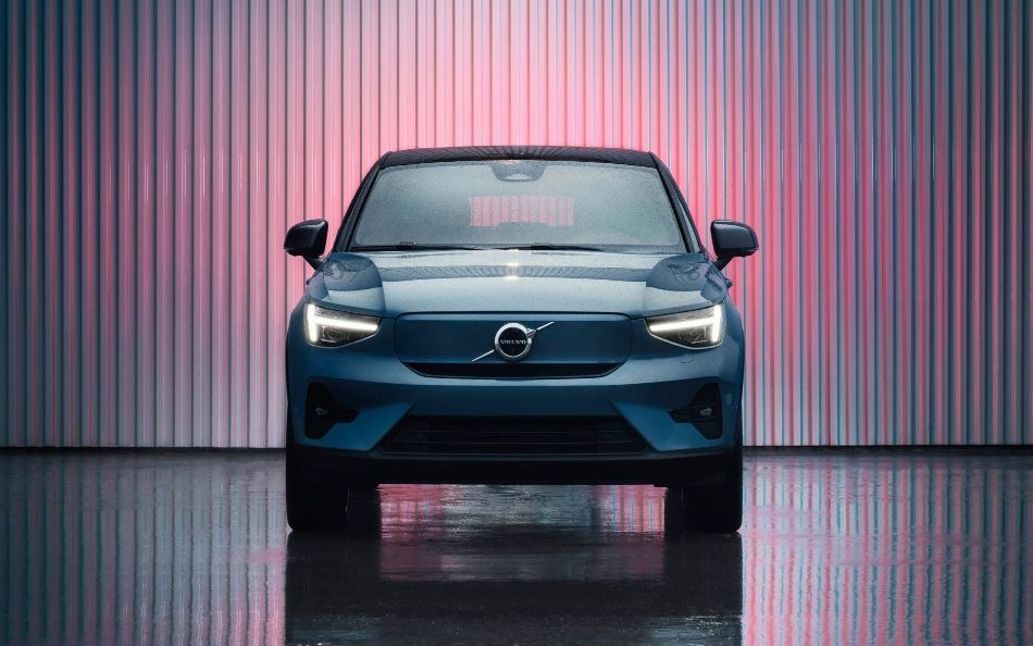 408 ZS elektriskais krosovera Volvo C40