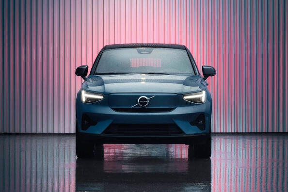 408 ZS elektriskais krosovera Volvo C40