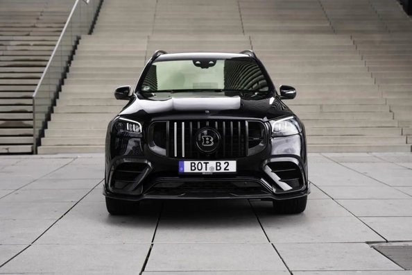Apskats: BRABUS 900 Super Black Mercedes-AMG GLS 63 4MATIC+ Foto 1
