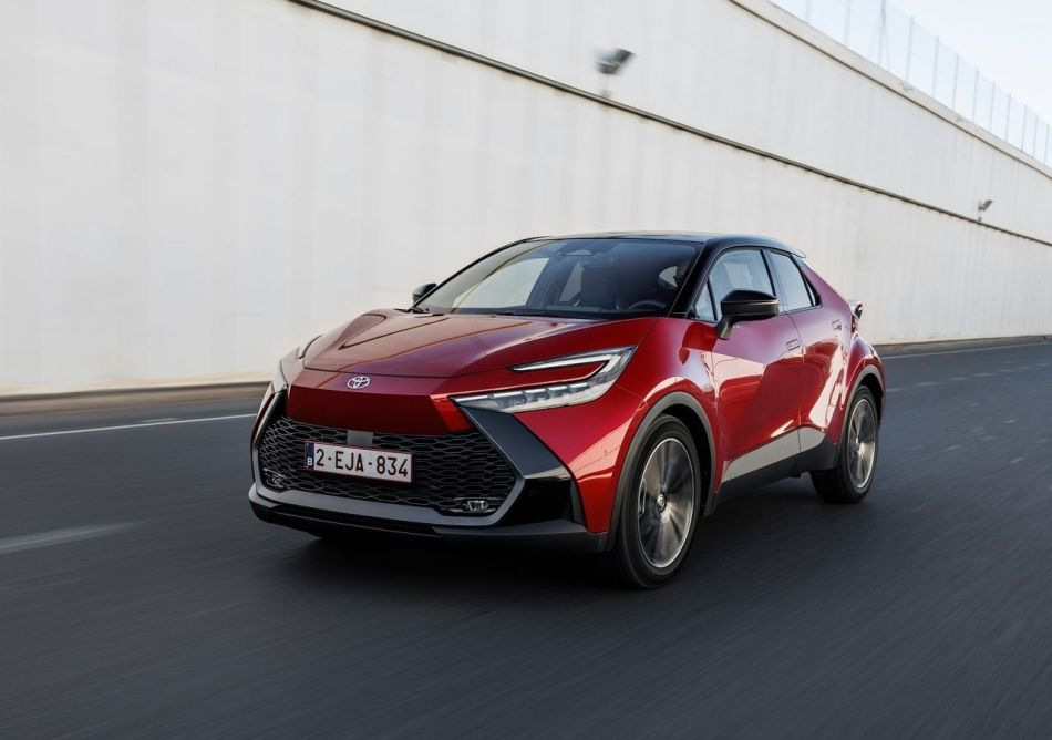 Toyota C-HR 2023: otrās paaudzes apskats